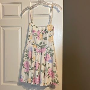 NEW Zara floral dress